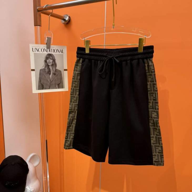 Picture of Fendi Short Pants _SKUFendiM-3XL12yr5217356